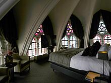 Associated Press: в пустых церквях Европы молитвы и исповеди уступают место выпивке и танцам