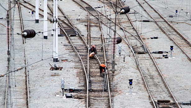 Строительство железной дороги Китай — Киргизия — Узбекистан может начаться в следующем году