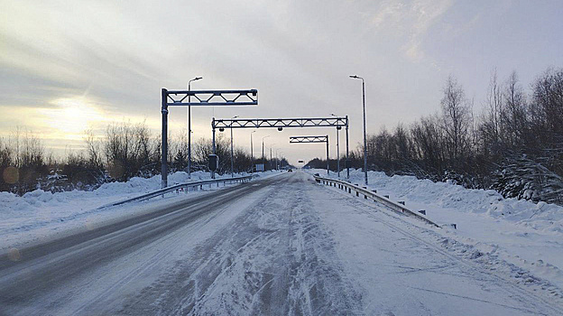 Штрафы за перевес для водителей на дороге Лабытнанги-Харп стартуют от 300 тысяч рублей