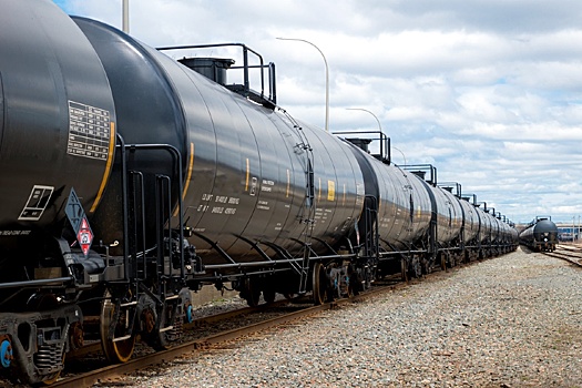 Как эмбарго ЕС на импорт наших нефтепродуктов повлияет на добычу нефти