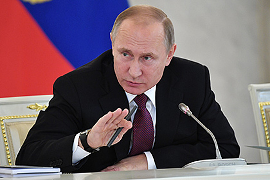 Путин возмущен отношением Запада к убийству российских медиков