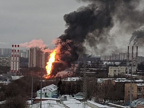 Крупный пожар возник на северо-востоке Москвы