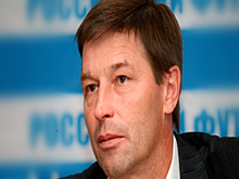 Экс-тренер «Амкара» Сергей Оборин возглавил воронежский «Факел»