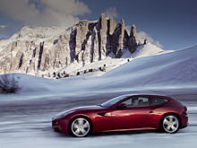 В Ferrari FF "запрягут" полсотни свежих лошадей