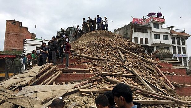 Япония направляет в Непал группу из 70 спасателей