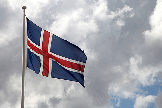 Еще одну европейскую страну бросила в дрожь шутка американского посла о «52-м штате»