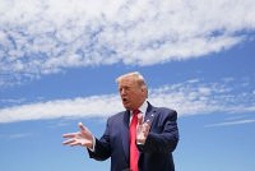 ФБР отправило в отставку главного юрисконсульта, которым был недоволен Трамп