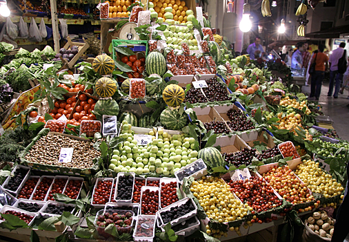 На Кубани нашли замену турецким фруктам и овощам