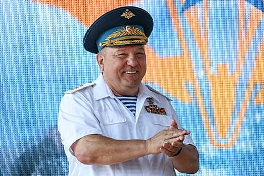 Командующего ВДВ Шаманова назвали новым главой комитета Думы по обороне