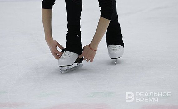 Евгений Семененко лидирует после короткой программы на этапе Гран-при России в Казани