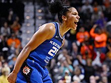 Алисса Томас оформила первый трипл-дабл в истории финальных серий WNBA