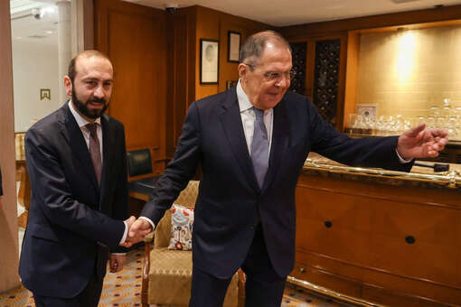 Глава МИД Армении Мирзоян назвал встречу в Москве с Лавровым конструктивной и искренней