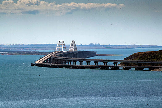 Военный эксперт предложил способ защиты Крымского моста