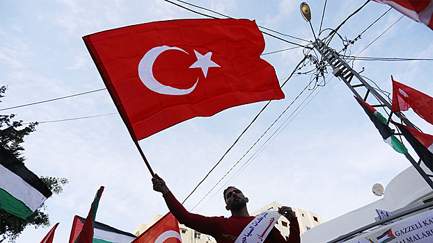 В Турции начался бойкот Mastercard и Visa