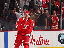 Патрик Кэйн – 5-й уроженец США в истории НХЛ с 500+ голами. Рекорд у Модано (561)