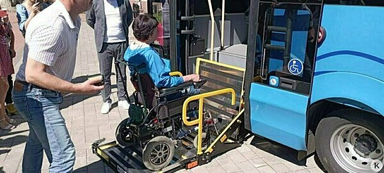 Можно ли выгнать безбилетника: эксперт — о запрете высаживать инвалидов из общественного транспорта