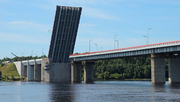 На «Коле» разведут Ладожский мост