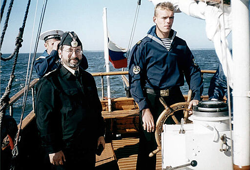 Прошло ровно 23 года с момента первого выпуска программы «Честь имею!»