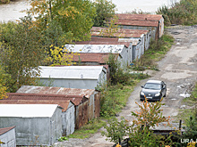 Пожилой тюменке предложили переехать из аварийного дома в гараж