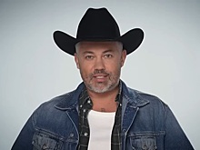 Оксана Самойлова ответила стилисту Рогову, растритиковавшему ее образы