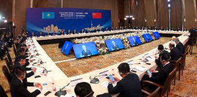 Китай и Казахстан подписали пакет инвестиционных соглашений на $22 миллиарда