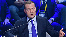 «Депутаты с любовью называют его Мася»: Садальский обрушился с критикой на Медведева
