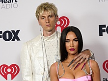 Меган Фокс и Machine Gun Kelly показали кадры с дочерью и раскрыли ее имя