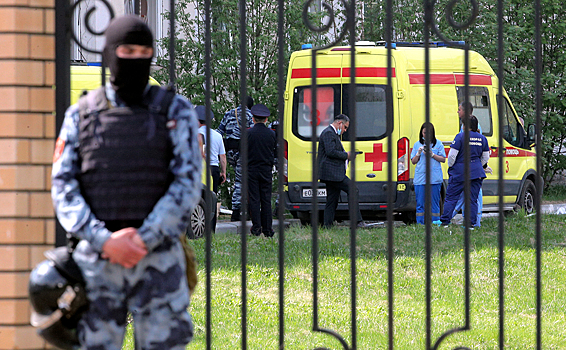Экс-генерал ФСБ объяснил бездействие встретивших стрелка прохожих
