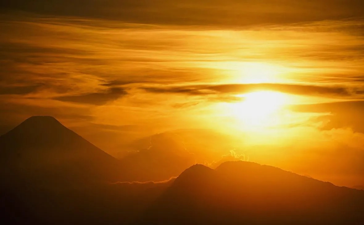 ИКИ РАН: на Солнце произошла очень сильная вспышка