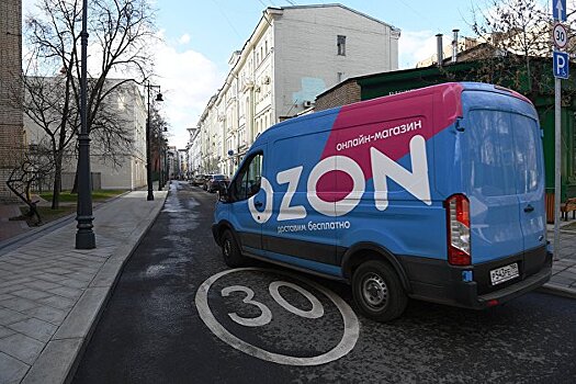 Сбербанк требует от Ozon миллиард рублей за расторжение договора