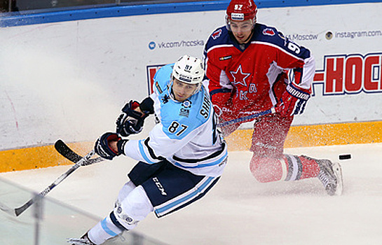Агент Шалунова считает возможным приезд игрока в клуб НХЛ "Чикаго" к старту плей-офф