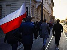 Варшава стонет от украинских проблем - кто виноват