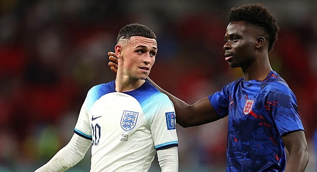 Эшли Коул о cоставе Англии перед Словенией: «Сака мог бы отдохнуть, а Фоден сыграть справа. Его несправедливо критикуют за игру не на своей позиции, но мы знаем, насколько он хорош»