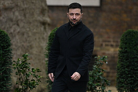 Зеленский отказался от громких заявлений по мирному плану