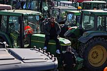 Глава Еврокомиссии увидела вину России в забастовках европейских фермеров