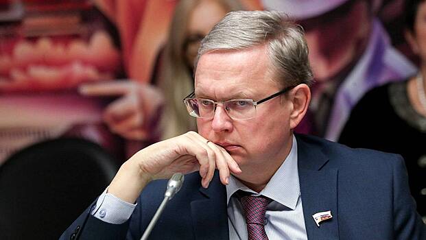 Никакого отношения к реальности: предсказание Запада о России поразило Делягина