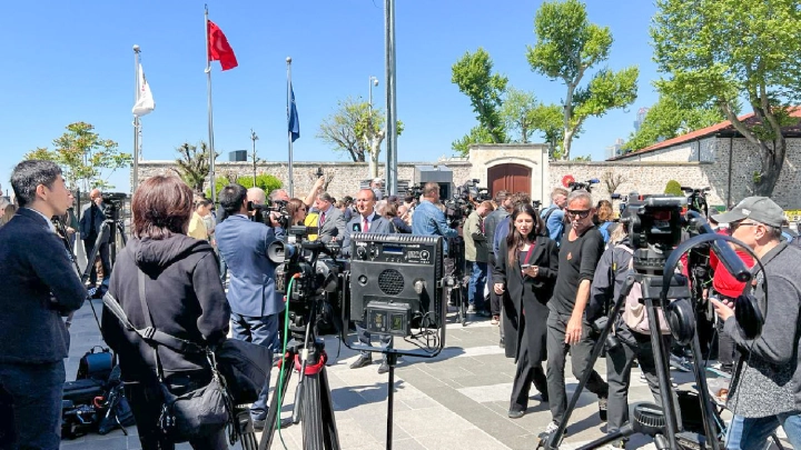 КП: информация о побеге члена делегации Украины из Стамбула является фейком