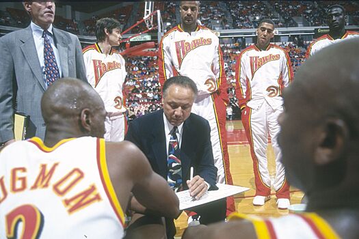 Член Зала славы баскетбола Ленни Уилкенс скончался в США