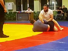 Туляк Тигран Оганесян доказал первенство Орловской области по грэпплингу