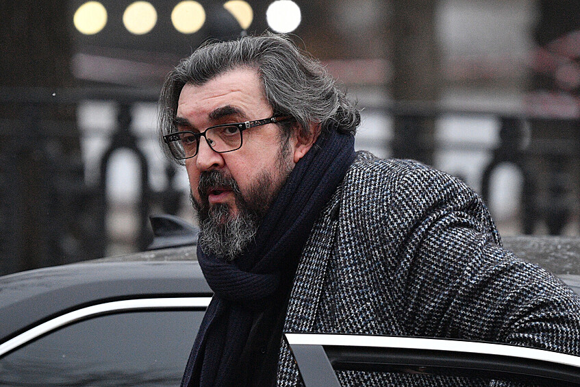 Игорь Золотовицкий на церемонии прощания с художественным руководителем Московского театра "Современник" Галиной Волчек, 2019 год