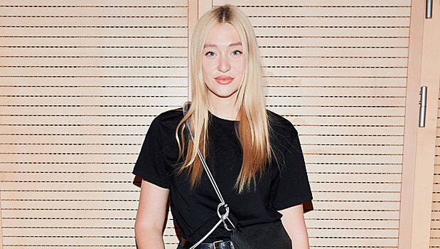 Маша Миногарова и сестры Меладзе на премьере фильма «Агент Ева»