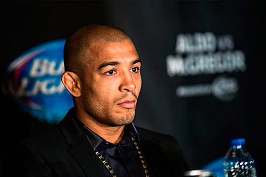 Проигравший Макгрегору боец UFC собрался в бокс