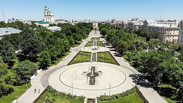 Путешествуем по России: почему стоит съездить в Астрахань