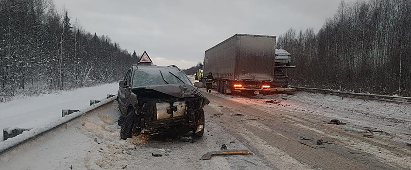 Три человека пострадали в ДТП с пятью автомобилями в Удмуртии