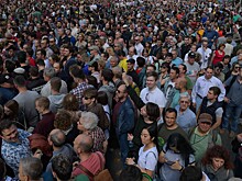 72% россиян считают, что интересы властей и общества не совпадают
