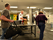 За какие вещи в ручной клади могут снять с рейса