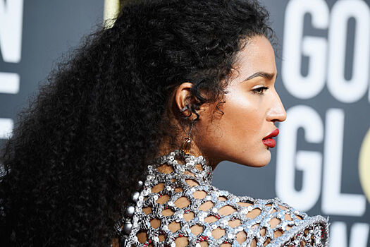 Эмджей Родригес vs Индия Мур: кто из звезд-трансгендеров выглядел круче на красной дорожке «Золотого глобуса»