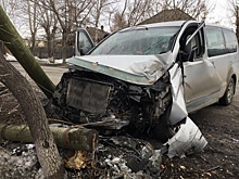 ДТП на Большой Заречной: пьяный водитель Hyundai зацепил Opel, снес столб и сбежал, бросив травмированного друга