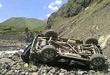 В горах Дагестана упал в пропасть автомобиль
