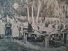 Колония и колыбельня: как раньше называли дошкольные учреждения